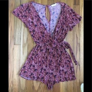 (LUSH) The Best low-cut Romper XS